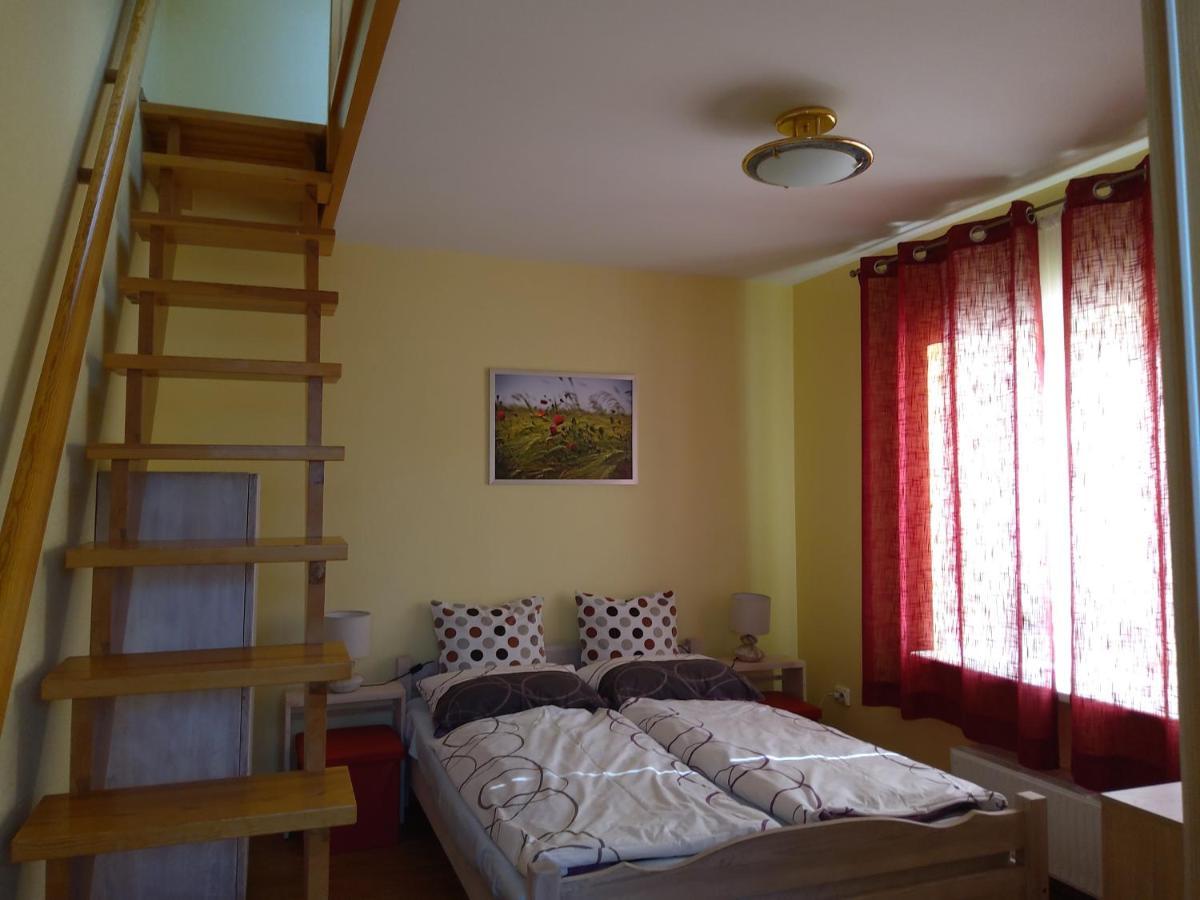 Apartamentai Geguciu Gatveje Клайпеда Экстерьер фото